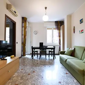 Prestige Boutique Homes -piazzale Loreto , Milano Italia